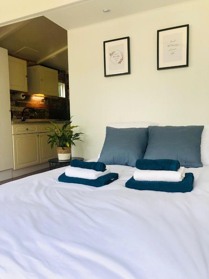 אנסחדה Tiny House 'T Heidehoes In Usselo מראה חיצוני תמונה