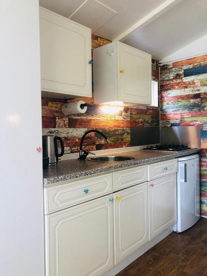 אנסחדה Tiny House 'T Heidehoes In Usselo מראה חיצוני תמונה
